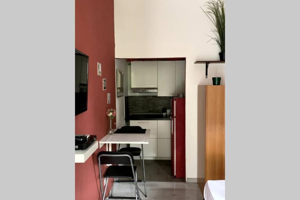 "Little Sicilian Home"-Room With A Private Bathroom & Kitchen -Fridge - And Shared A Beautiful Terrace On Hostel Taormina Center 외부 사진