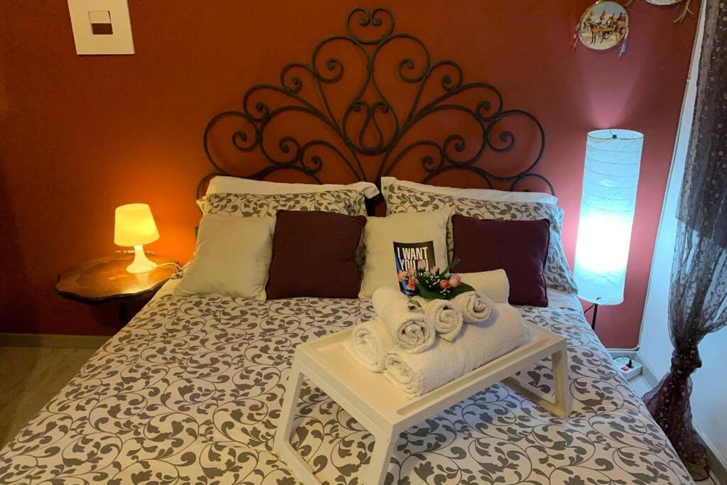 "Little Sicilian Home"-Room With A Private Bathroom & Kitchen -Fridge - And Shared A Beautiful Terrace On Hostel Taormina Center 외부 사진
