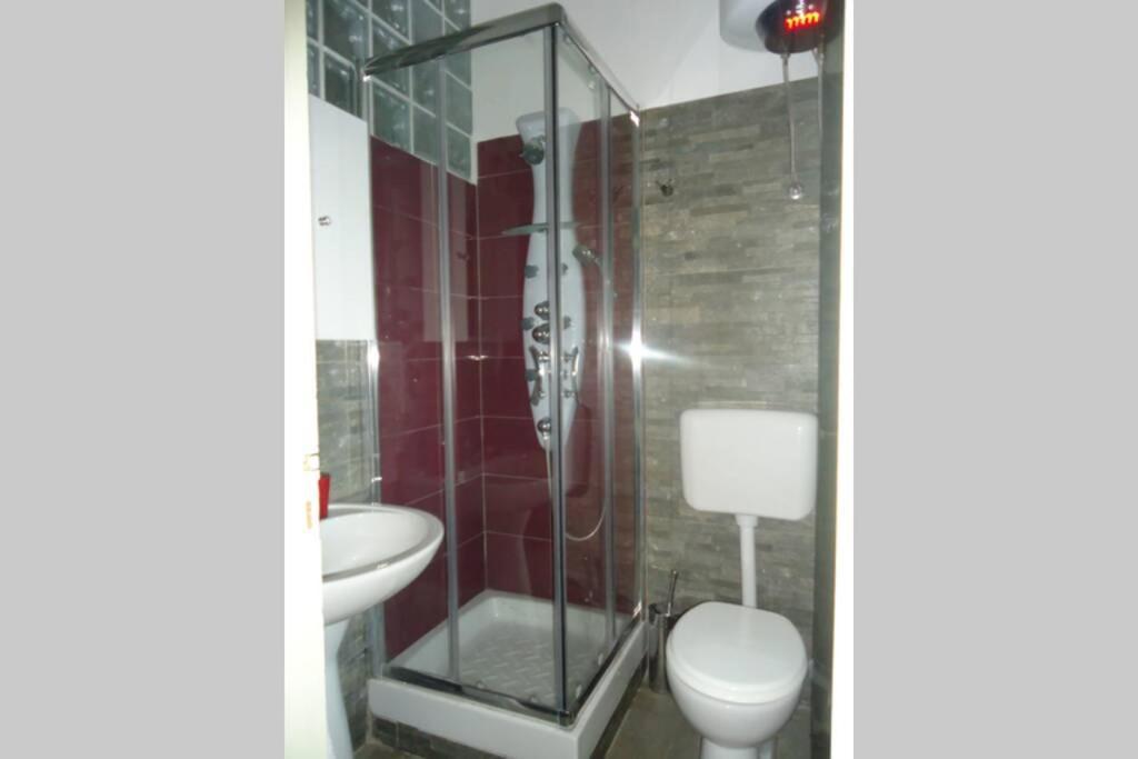 "Little Sicilian Home"-Room With A Private Bathroom & Kitchen -Fridge - And Shared A Beautiful Terrace On Hostel Taormina Center 외부 사진
